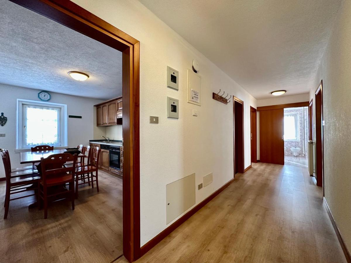 Central Apartment Canazei Extérieur photo